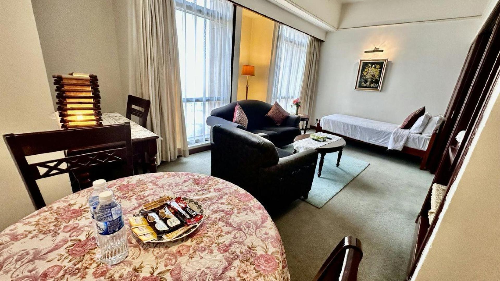 Rihanna Service Suite At Times Square Kuala Lumpur Exterior photo